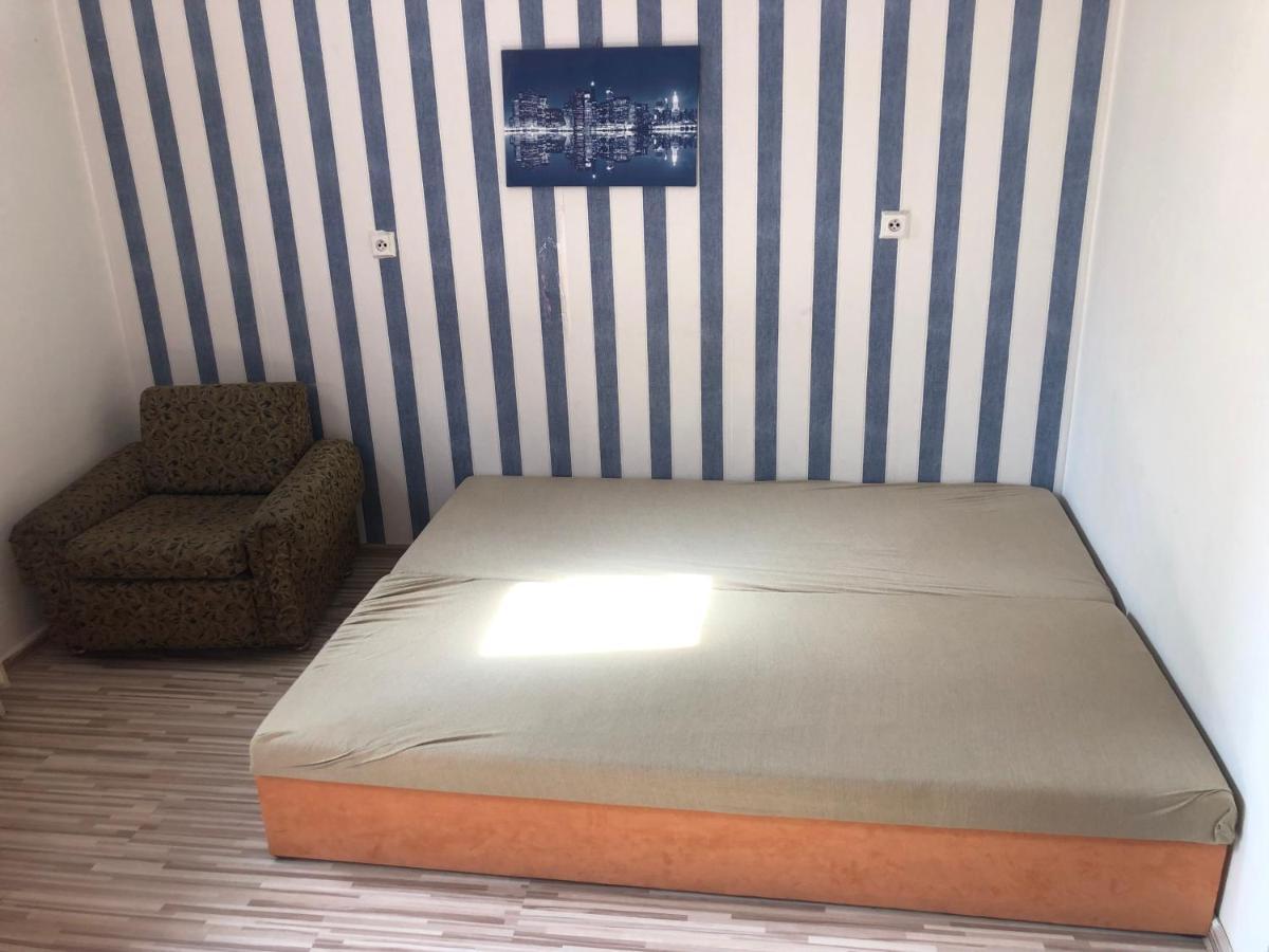 コシツェEasy Backpacker Old Townアパートメント エクステリア 写真